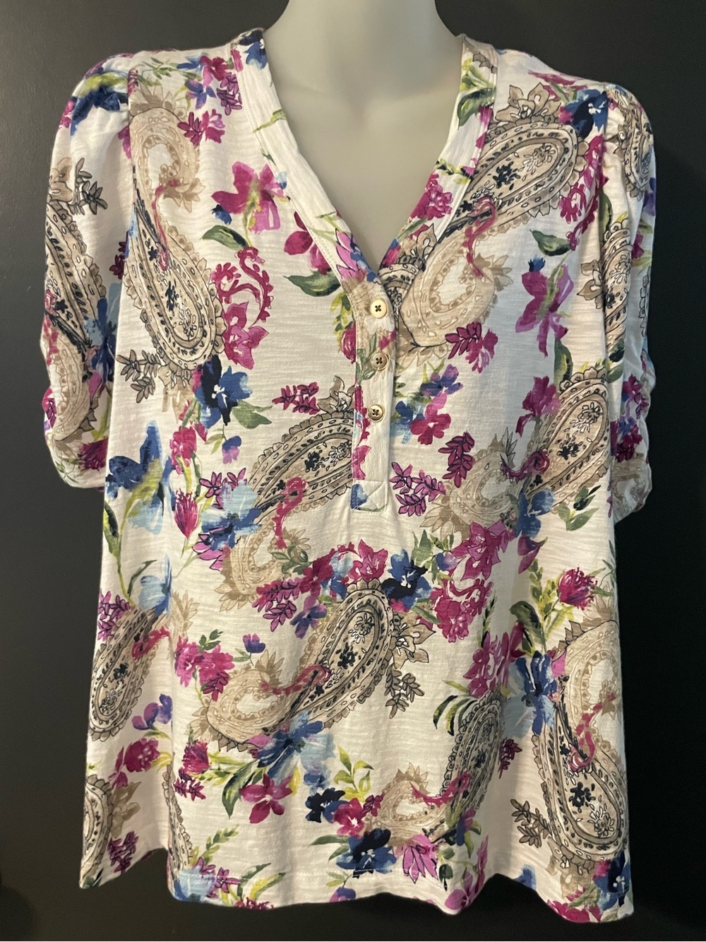 Chico’s Floral Paisley Henley Top Size 2 (Large) Cotton Modal 3/4 Sleeve